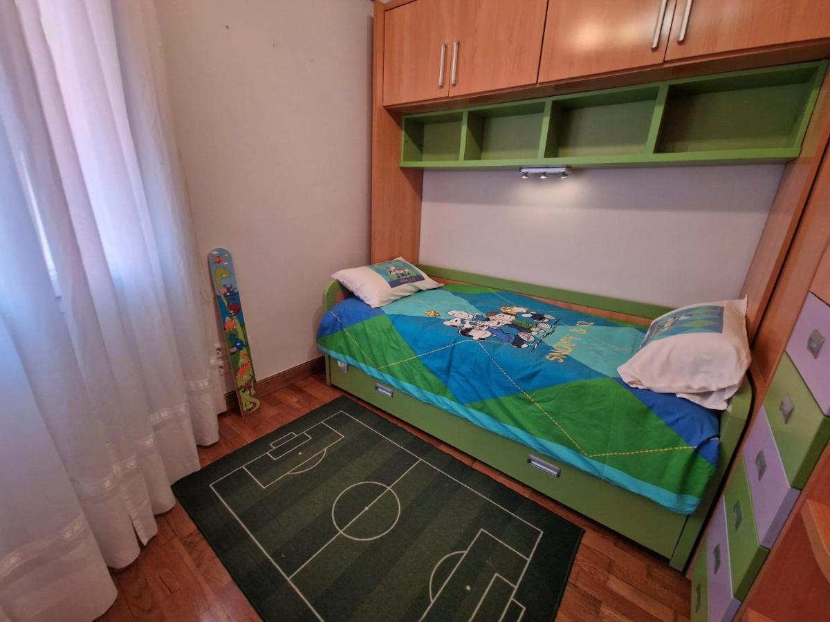 Family Apartment / Apartamento Familiar Getxo Exteriör bild