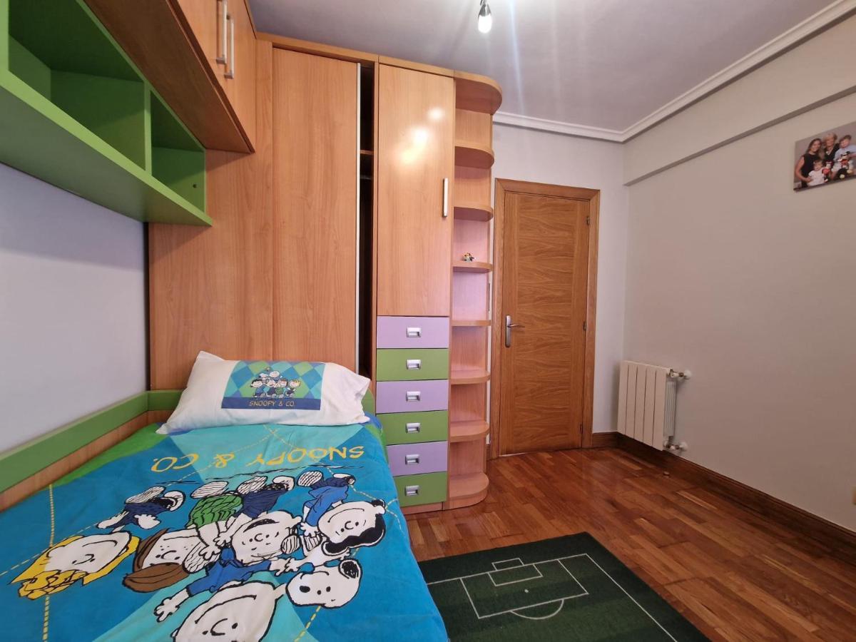 Family Apartment / Apartamento Familiar Getxo Exteriör bild